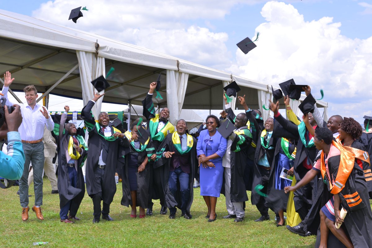 MbararaUST's tweet photo. #MUST28THGRAD
Some of the graduates.@MbararaUST celebrating their various awards.@mumelasa @MbararaHospital https://t.co/M0qqtZJqlH