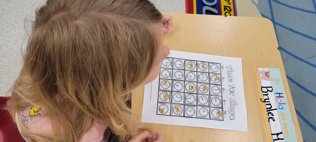 MSanMartin29's tweet photo. What a fun way to practice time!
Time for Bingo
They loved playing Bingo with clocks https://t.co/4sCbGVgfQP