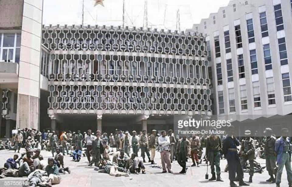 ድምቀት ንመበል 31 ዓመት ዓወት ወያነ ትግራይ 20 ጉንበት! ዘላኣለማዊ ዝኽርን ክብርን ህይወቶም ኣካሎምን ዕድሚኦምን ከፊሎም፤ መስተንክራዊ ወርቃዊ ታሪኽ 20 ጉንበት ንዘንበሩን፤ ሐዚ ድማ ኣድሚቖምን ኣዕርዮምን የቕልምዎ ንዘለዉን፤ ንኹሎም ስውኣትና!