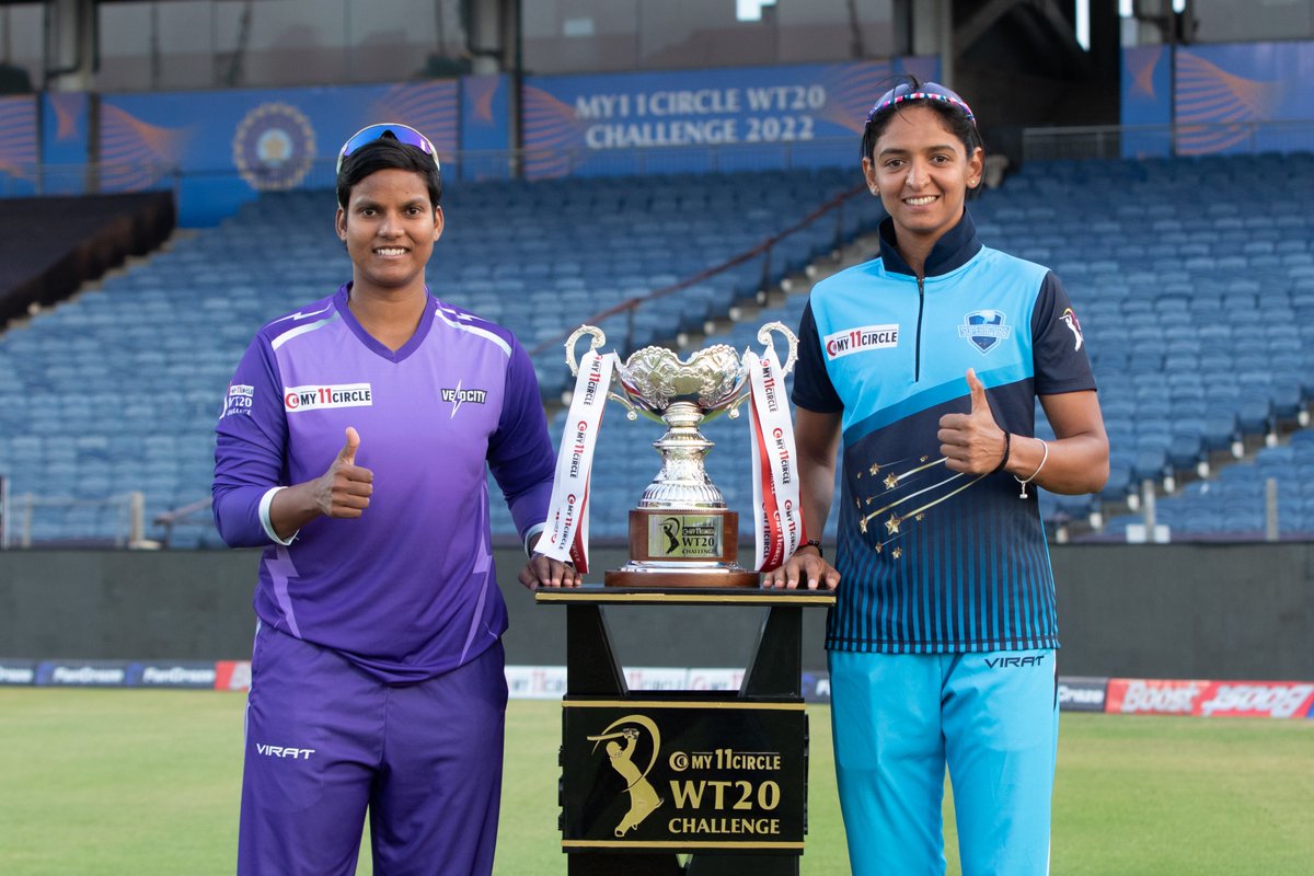 WCI_Official's tweet photo. π FINAL π
πΈ: IPL
#MY11CircleWT20C #WomensT20Challenge #WomensT20Challenge2022 #SNOvVEL #VELvSNO #WomensT20ChallengeFinal #Supernovas #Velocity https://t.co/8WKZ6RQiL0