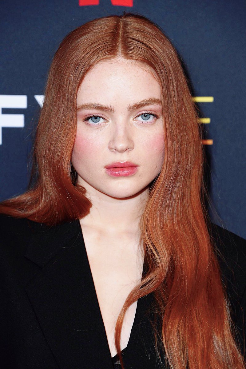 picsofsadie's tweet photo. sadie sink at the netflix's stranger things 4 advance television academy screening https://t.co/GrYg0kSazY