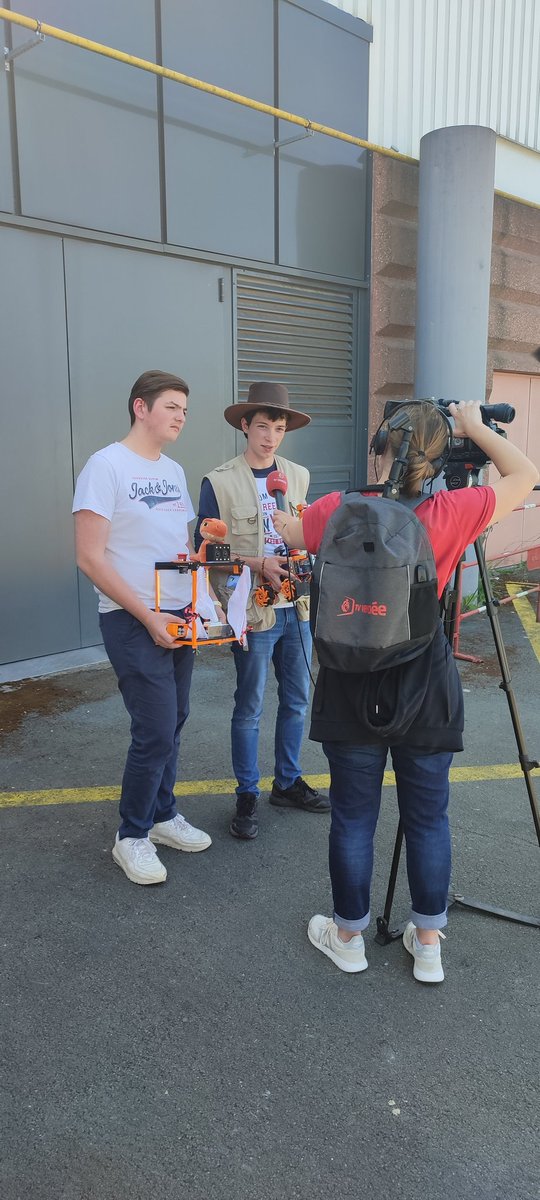 A défaut d'avoir remporté leur dernier match, ils sont interviewés par #TVvendée . Des stars en devenir.