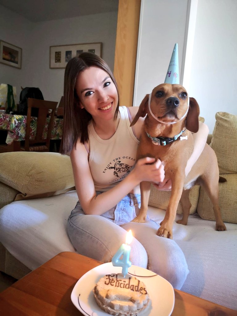 BlankFernandez's tweet photo. Felicidades pequeño Dobby 🐾🐕‍🦺🎂 https://t.co/sbR7nyRxNP
