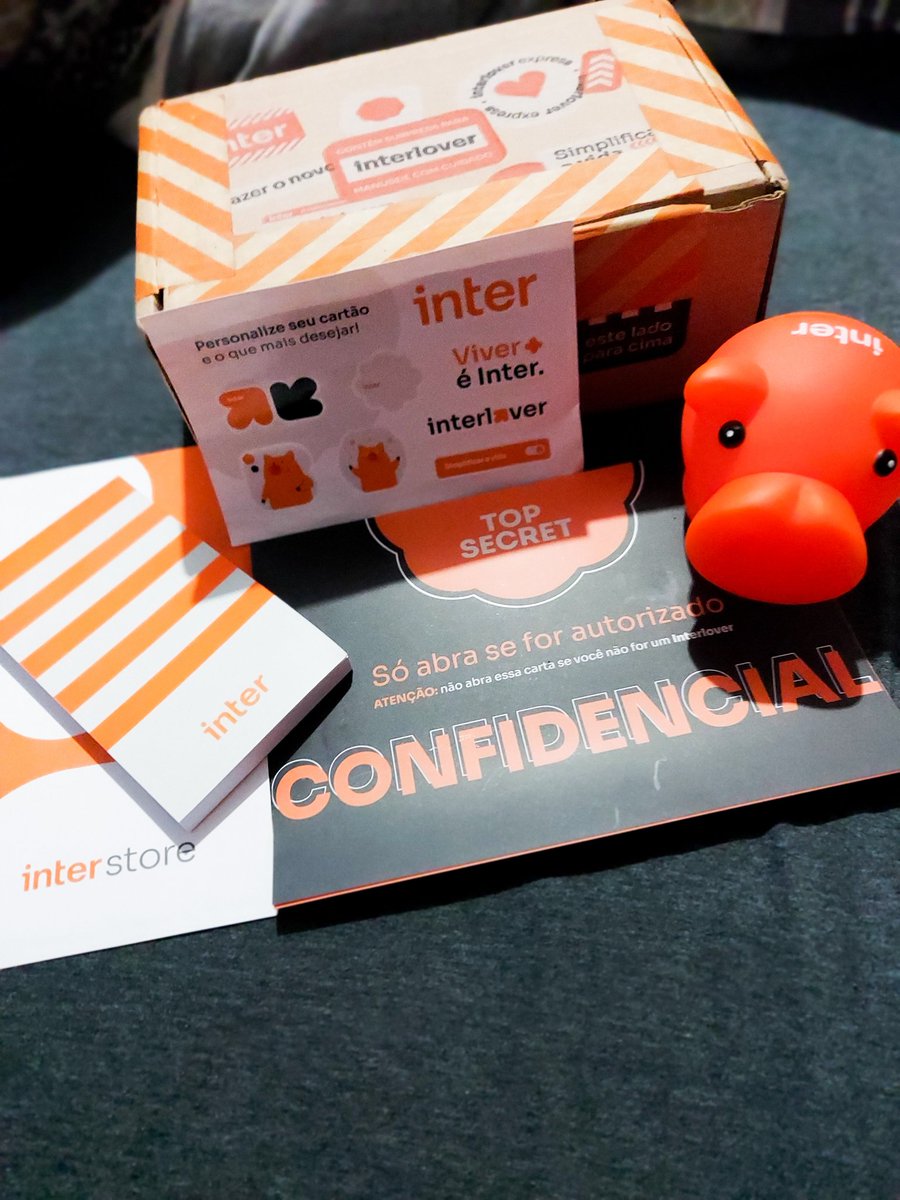 DiogoFernandesz's tweet photo. O banco de vocês também manda presentes ou só manda os boletos? Kkkkkkkkkk
Obrigado @Bancointer , essa parceria vai longe, já é Global, e tem tudo para ser ainda mais forte!
#interlovers #realizandosonhos #inter https://t.co/ti8uewxQ9E
