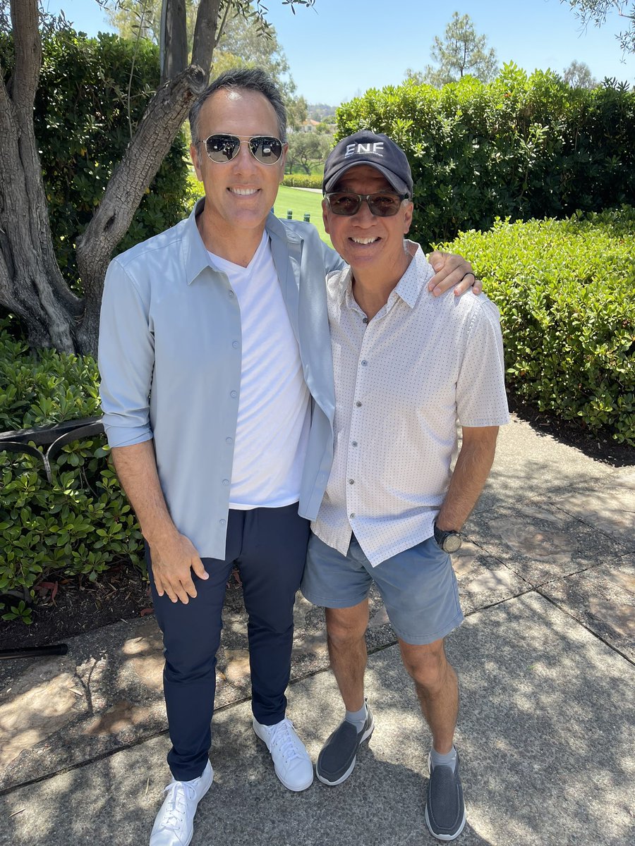 gapintelligence's tweet photo. CBS News 8’s Carlo Cecchetto and @ENFHope Founder Richard Nares at the 9th annual #Drives4Rides charity golf tournament at @RBernardoInn. #ENFHope @CBS8 @CarloCBS8 https://t.co/BAidHo9arO