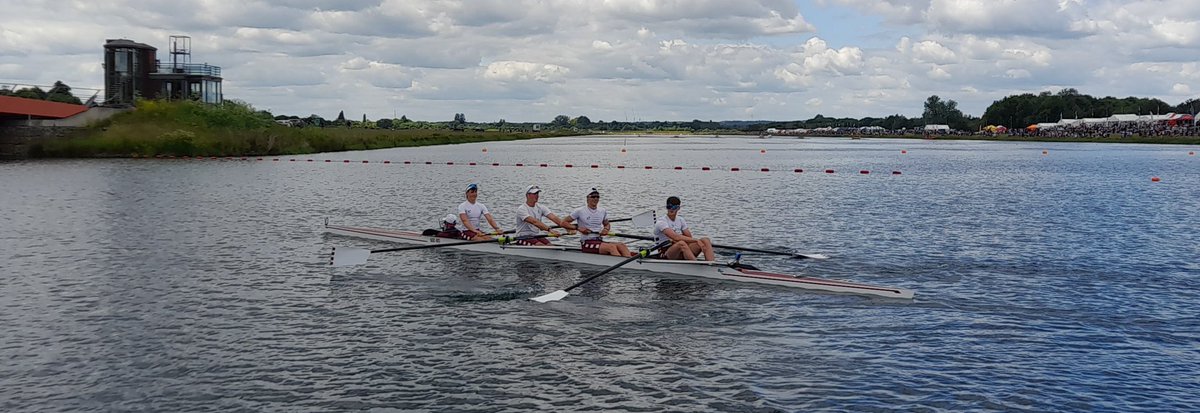Boys 1st four fired up and ready to race. #Gogeorges <a href="/SGC_Sport/">Sport | St George's College</a>