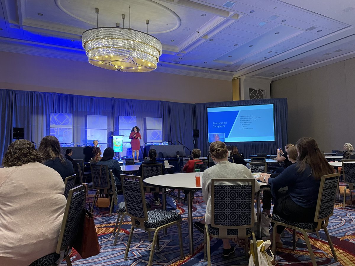 Lisa Daechsel (she/her) tweet media