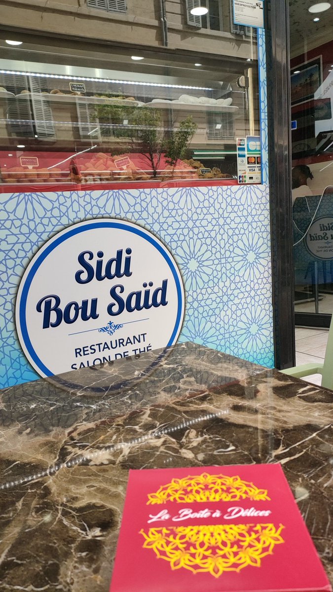 alizegau's tweet photo. Pause gourmande #Thé
#patisserie #SidiBouSaid #marseille #SalonDeThe https://t.co/8cvC7iKezT