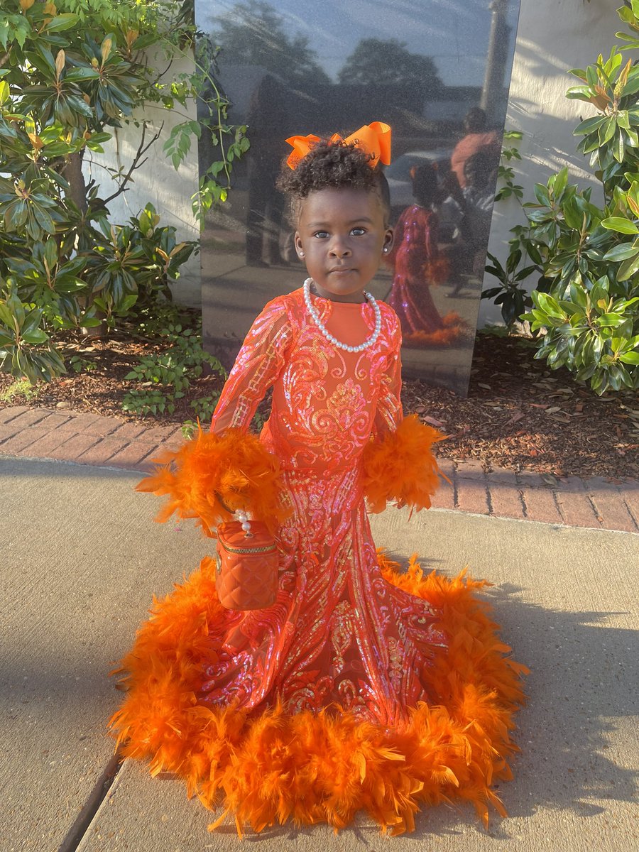 AdreannaHollins's tweet photo. My baby first kiddie prom was a success 🔥🔥🥲 https://t.co/8N3LLe65wR