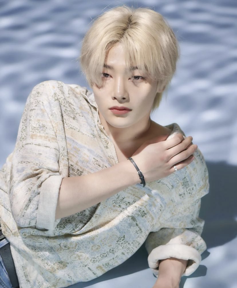 여름 🌞
#StrayKids #STAY #아이엔 🦊