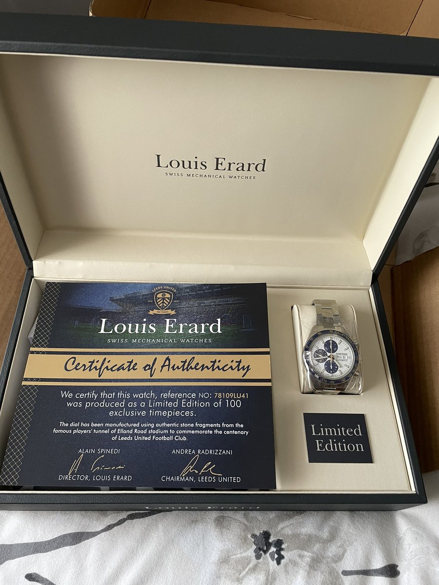 Andrewbjones1's tweet photo. @FollowingLUFC your chance to win a brand new, Leeds United Centenary Limited Edition Watch, Only 100 ever made! Comes with the Championship winning side signed shirt with certification, all fully boxed.  £42 a number 1-59 once numbers are sold I will do a live draw, Dm me #MOT https://t.co/dqy6MciDQU