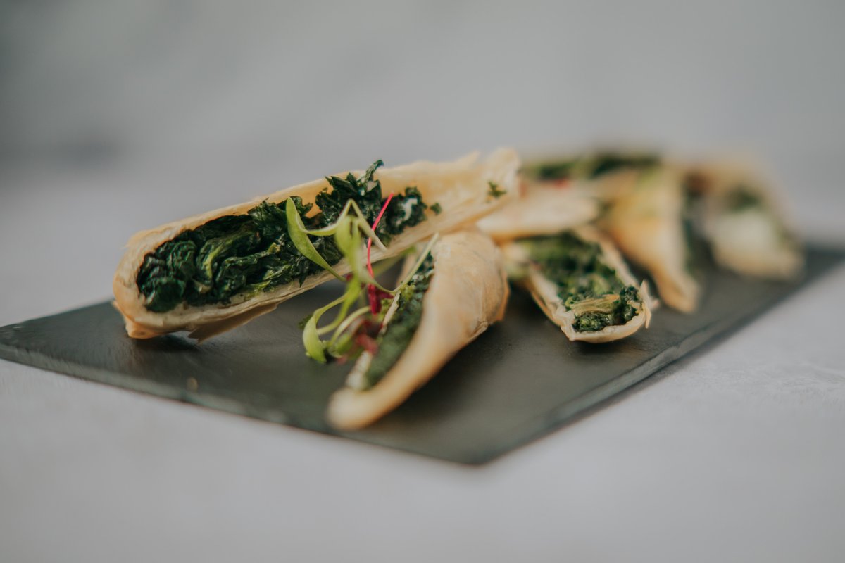 SouthFarm1's tweet photo. Just a few photos of some of our amazing wedding food. If you book a wedding at South Farm we have so many delicious, seasonal menus for you to choose from! 
#weddingfood #plantbasedfood #weddingmenus https://t.co/o5jr5aQCOM
