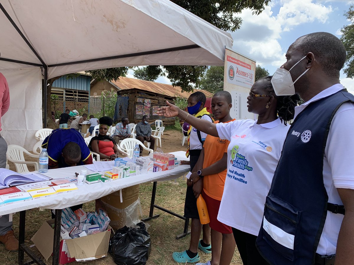 SondeRotary's tweet photo. The operating pharmacy and provision of medical drugs was powered by Abacus pharmaceuticals and emcure pharmaceuticals. We are proud to announce that everyone has been served at the ongoing Rotary family health day. https://t.co/ZMv6TeeFyl