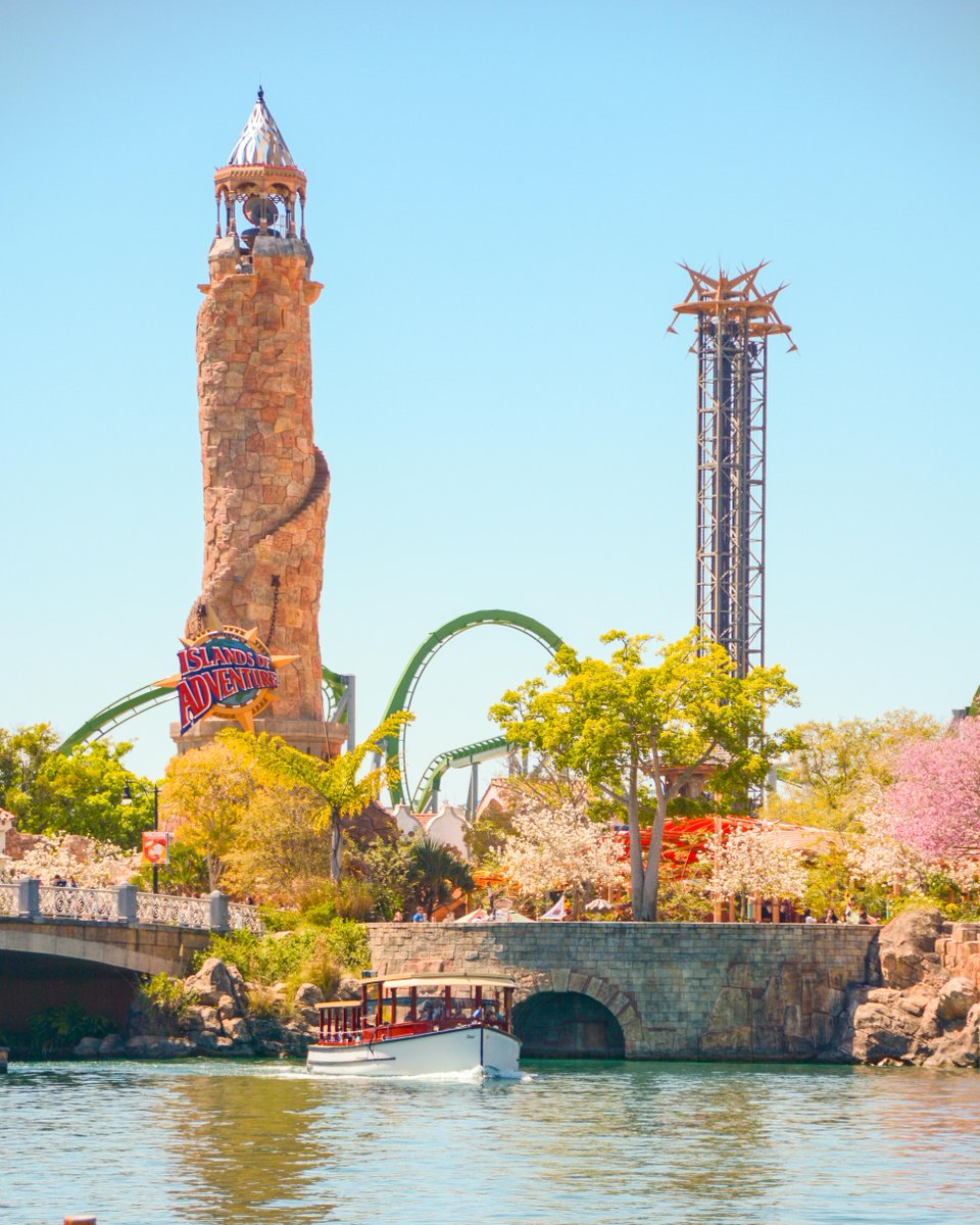 UniversalORL's tweet photo. The adventure has been living on for 23 years! 🥳 https://t.co/10pd8AUXe7