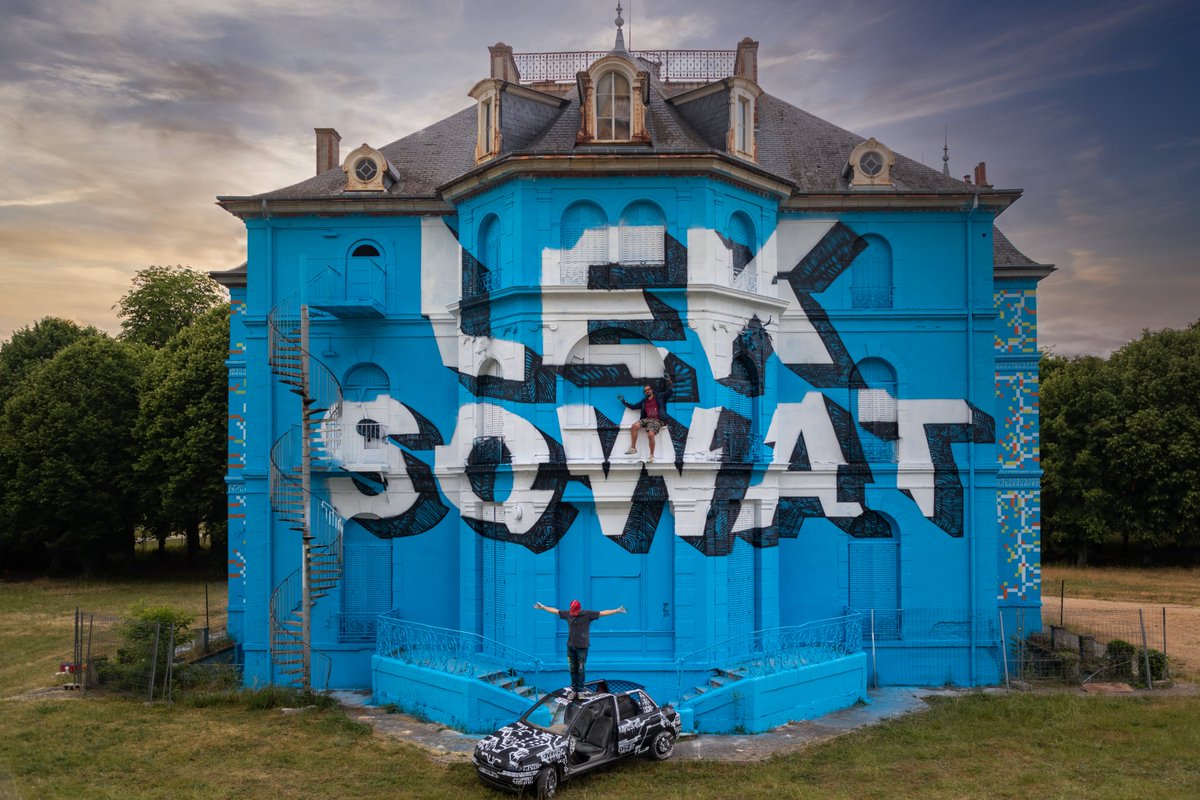 UrbanArtCrew's tweet photo. Une vraie dinguerie graffiti le nouveau château du @LaBelValette par le duo #LeketSowat !! #urbanart #castle https://t.co/ECCPOvdysQ