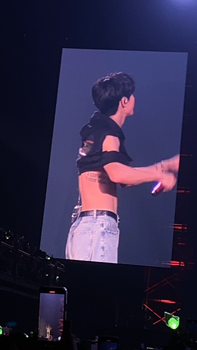 nnyoune's tweet photo. ตายไม่ฟื้นนนนนเลยกู😭😭😭😭😭😭😭😭😭😭😭😭😭😭😭 

#PULLUPwithMarkTuan_Day2 https://t.co/FLwqTLMshs