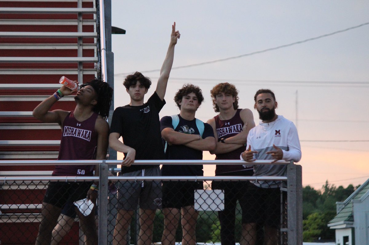 MHS Boys Track tweet media