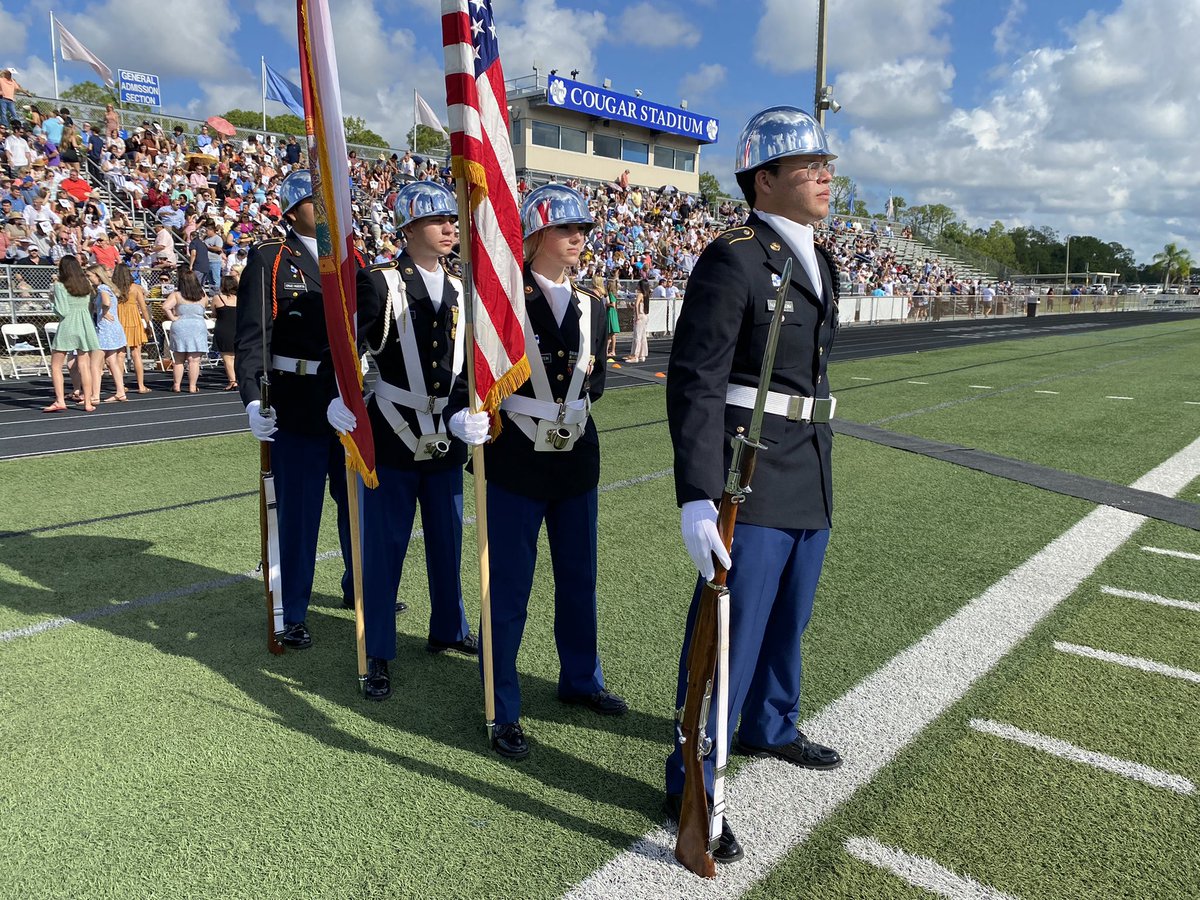 collierschools's tweet photo. LIVE: @BarronCollier Class of 2022 Commencement. Watch live via https://t.co/J8xv4NJ4Lv.  Congratulations to 411 Cougars who are about to be #CCPSAlumni. #CCPSGrad22 https://t.co/CzrsMLypmC