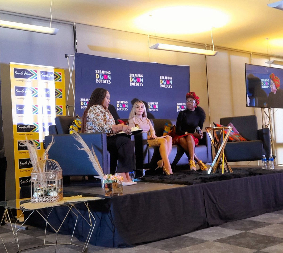 Good Afternoon #SADCYouth.I am honoured to be invited to say the keynote address in the <a href="/BDB_Africa/">#CollectiveYouthActivism</a> in Partnership with <a href="/Brand_SA/">@Brand_SA</a> Symposium,where we discuss tolerance &amp; Intergration in a South African context #SADCYouth #Youth4PeaceAfrica #TheAfricaWeWant