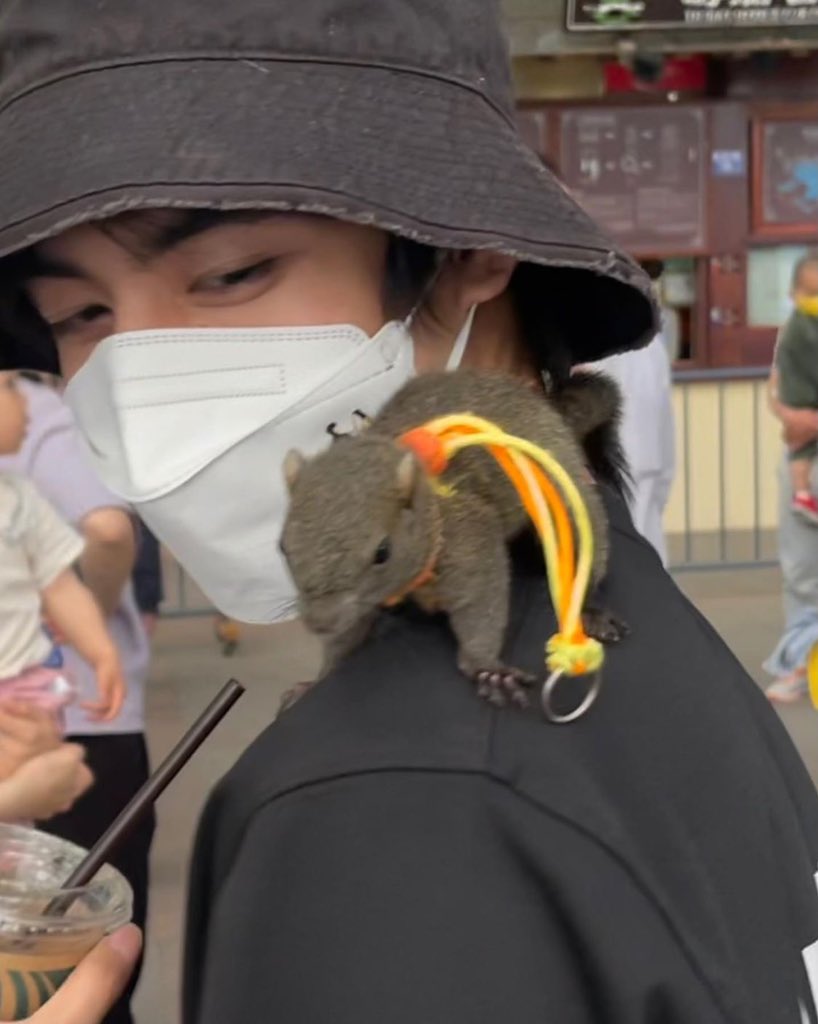 SWLTHAILAND tweet picture