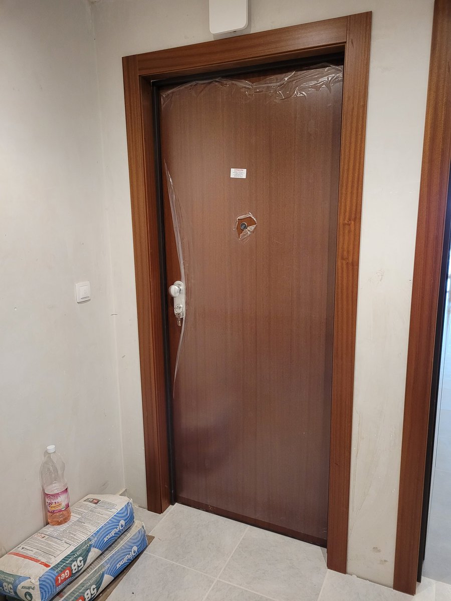 CarpinteriaRoq1's tweet photo. Puertas blindadas para entrada a vivienda!! https://t.co/r828jKnUvp