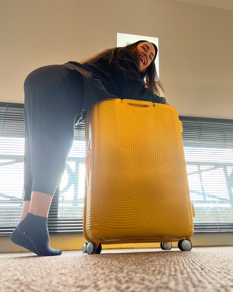 πΏπππ πΏππ ππ_ππππππ on Twitter "I got a new suitcase and Iβm extremely