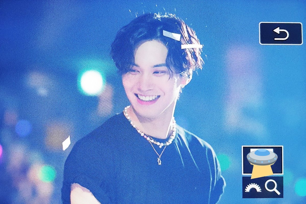 #하모 everything 🛸 tweet media