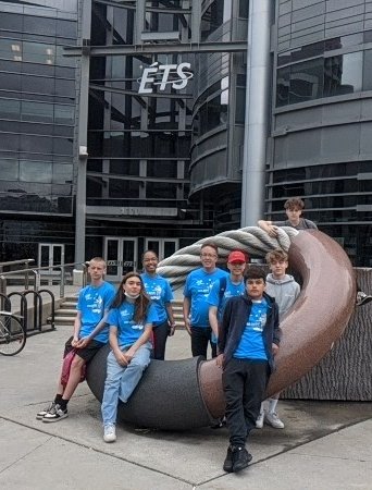 orr_daniel's tweet photo. Des Dragons #TOOU à la finale québécoise du #Défigénieinventif à @etsmtl @TorontoOuest https://t.co/Fc3tjUZd7k