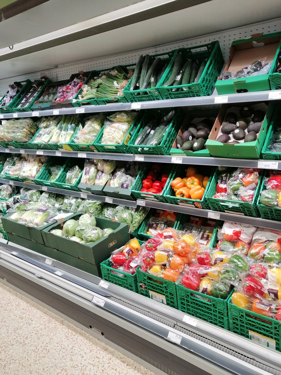 Lisa Rees-Jones♉ tweet media