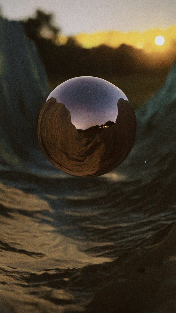 viewselected's tweet photo. #b3d #blender #Blender3d #3dart #NFTCommunity #3dartwork #RaribleNFT #abstractart #abstract3d https://t.co/MzXUjjDwfm