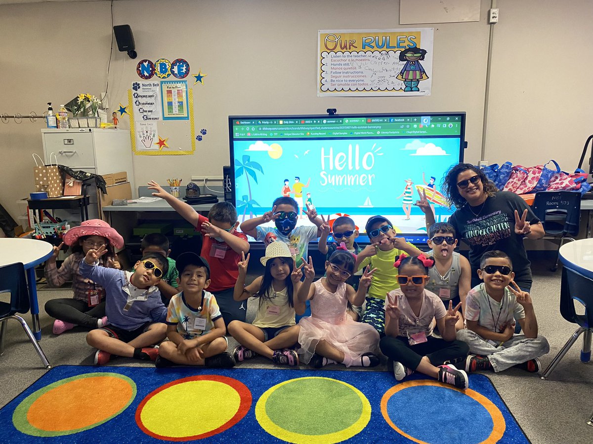 MrsMFitch_NBE's tweet photo. ✨ Last day of school! ✨ Going to miss my friends! #FitchsFriends #popintosummer #KinderRocks #firstgraders 🥹 @HumbleISD_NBE https://t.co/INwD8wshWK
