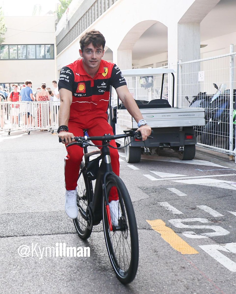 Kym Illman tweet media