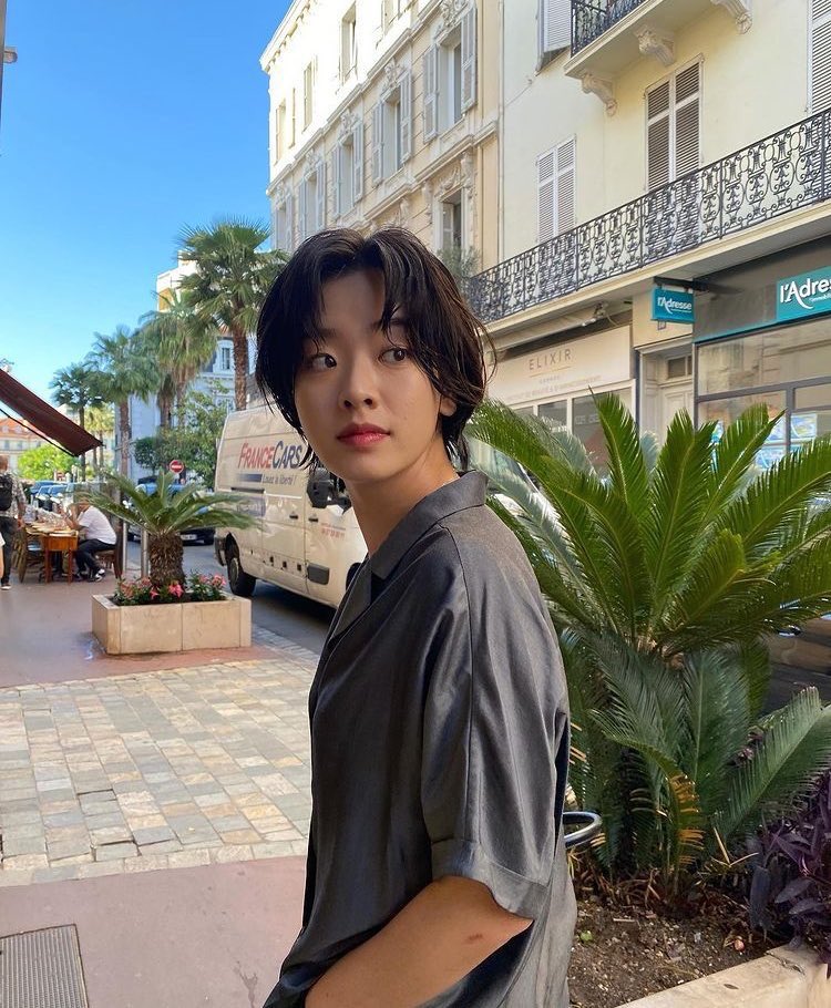 i just think that lee jooyoung