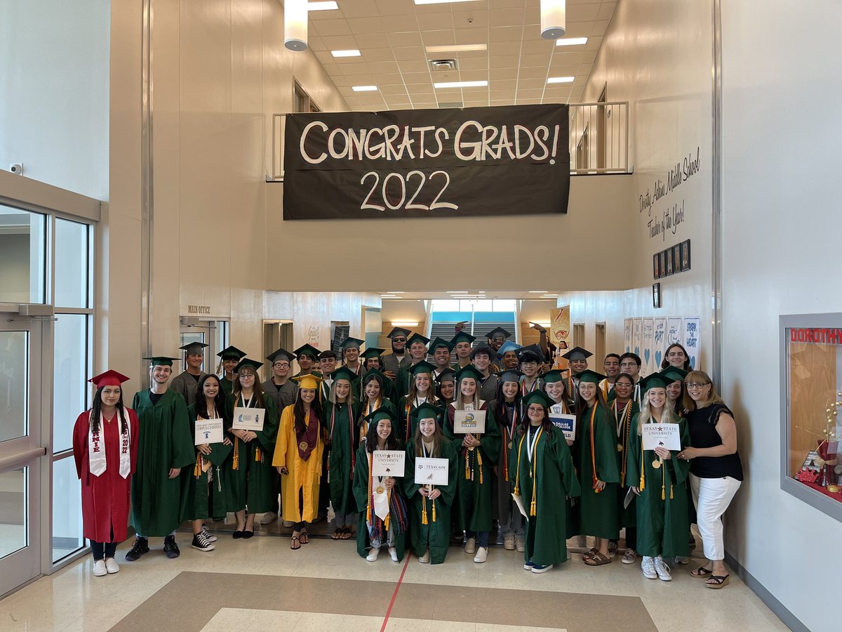 CullumNorma's tweet photo. “Senior Walk”at Adkins MS yesterday.  It’s hard to believe that my first group of 6th graders are graduating next weekend!  Such a special group of students … good luck to you all!  You’re going to do amazing things. @CCISD @mustang4025 https://t.co/mZj2Oz1P8L