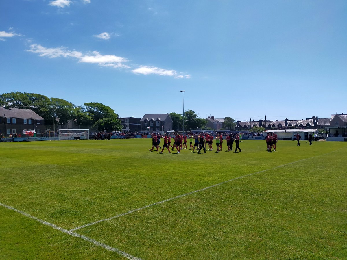 CPD Porthmadog FC🏴󠁧󠁢󠁷󠁬󠁳󠁿 tweet media