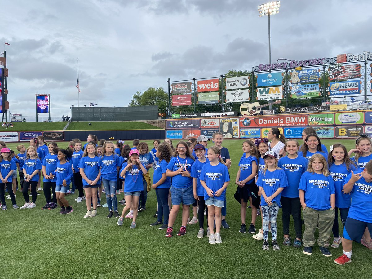MrsMStack's tweet photo. Thanks to Mrs. Ashton and Mrs. Ruhf for a great night for these Nazareth Music students. They loved singing the National Anthem for the Iron Pigs! @muteachmr #goodbetterButz #aNAISing https://t.co/2zePQNbnNR