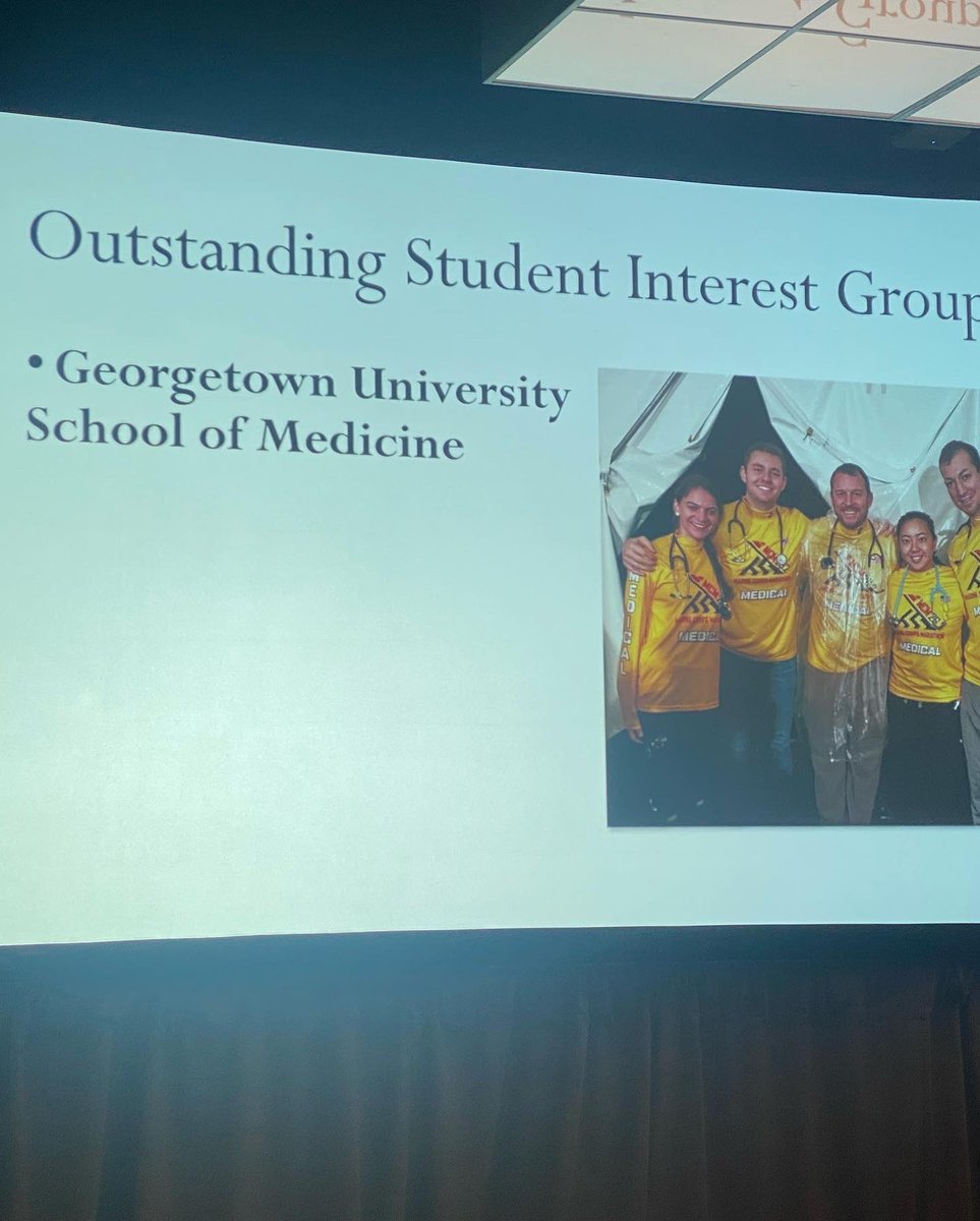 MedStarNRHgme's tweet photo. Congrats to the @GUMedicine PM&amp;R student interest group on winning the first ever Outstanding Student Interest Group Award at #Physiatry22! Represented by current co-presidents @TarasenkoMaya and @JustinV_Chau https://t.co/4StNx334Mx