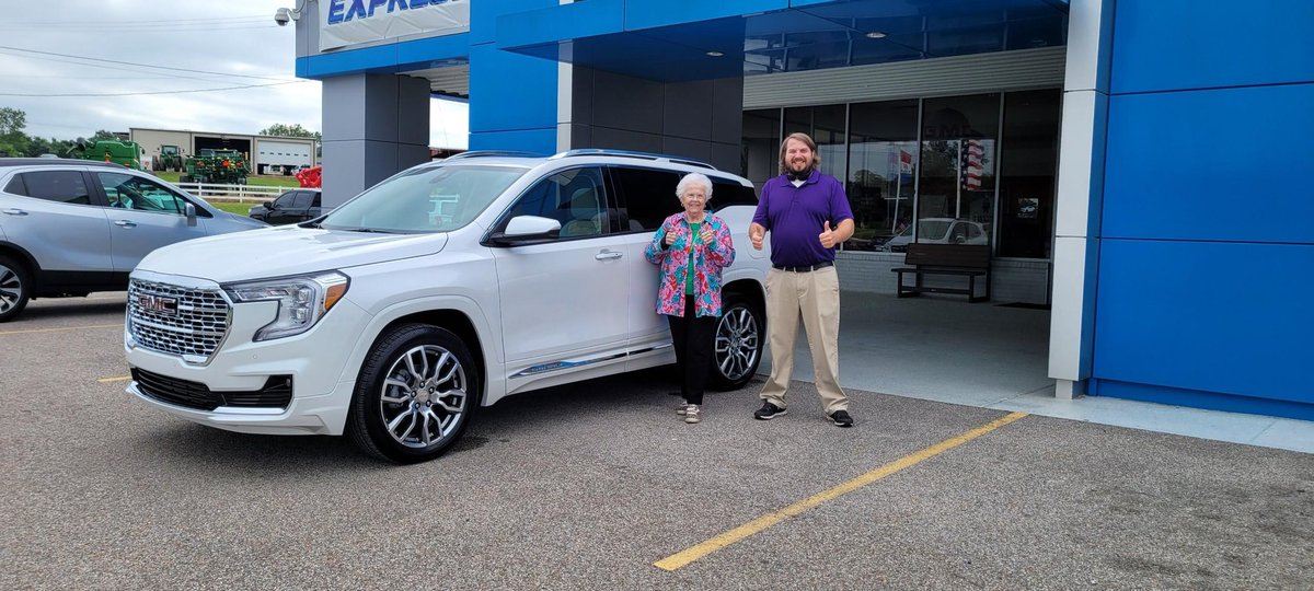 HAPPINESS IS A BRAND NEW TERRAIN!!

Congratulations to Ms. Frances Danley from Medon on her  😍😍 new 2022 Terrain Denali!

(Salesperson: Brandon Jones)

#ExpressChevroletBuickGMC🇺🇸 #ExpressYourself🇺🇸
#HometownDiscount
#LifetimeWarranty