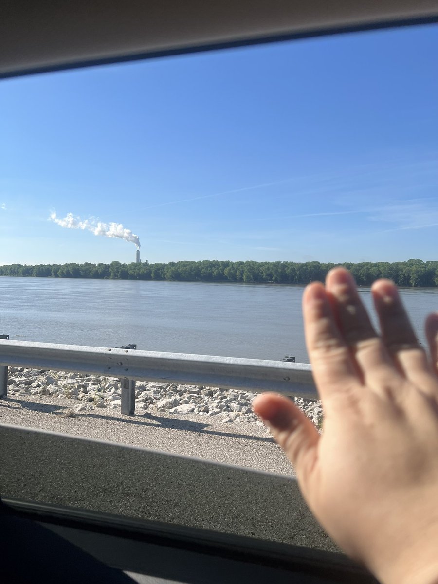 TheseChicksBlog tweet picture