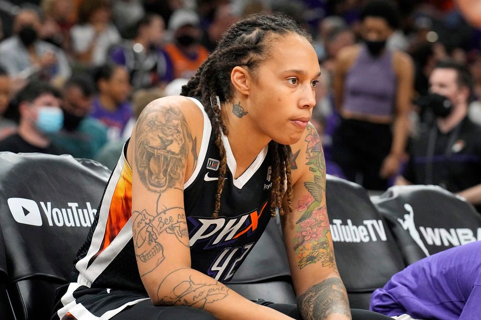 In an effort to free WNBA star Brittney Griner from detention in Russia, the Biden administration has offered to make a prisoner swap involving a convicted arms dealer, Forbes has learned
on.forbes.com/6013zrVZT