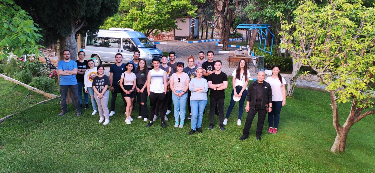 hsnldl's tweet photo. Rektör Hocamız Sayın Prof. Dr. Necdet BUDAK’ın himayelerinde yılın en kapsamlı, en görkemli gökyüzü gözlem kampı olan Ege Üniversitesi Gözlem Kampı’nın tüm hazırlıklarını tamamladık.  @ProfNecdetBudak @EUObservatory @UniversiteEge @Yoldas_Ezgi https://t.co/klLPYhbjQX