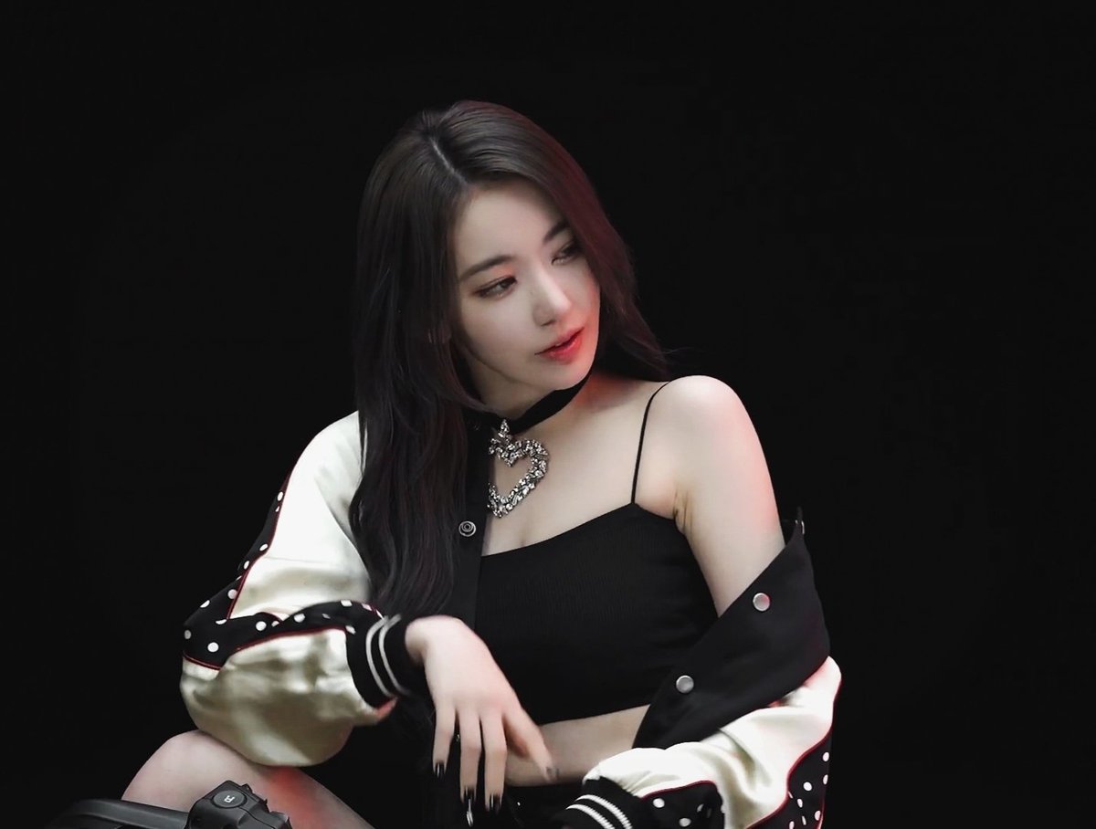 dont_need_yl's tweet photo. #🌸📸

     « 𝐲𝐨𝐮 𝐬𝐡𝐨𝐮𝐥𝐝 𝐜𝐚𝐥𝐥 𝐦𝐞 𝐤𝐚𝐰𝐚𝐢𝐢
        𝐩𝐥𝐚𝐲 𝐢𝐭 𝐥𝐢𝐤𝐞 𝐚 𝐡𝐞𝐧𝐭𝐚𝐢 » https://t.co/wKM3JssZ5q