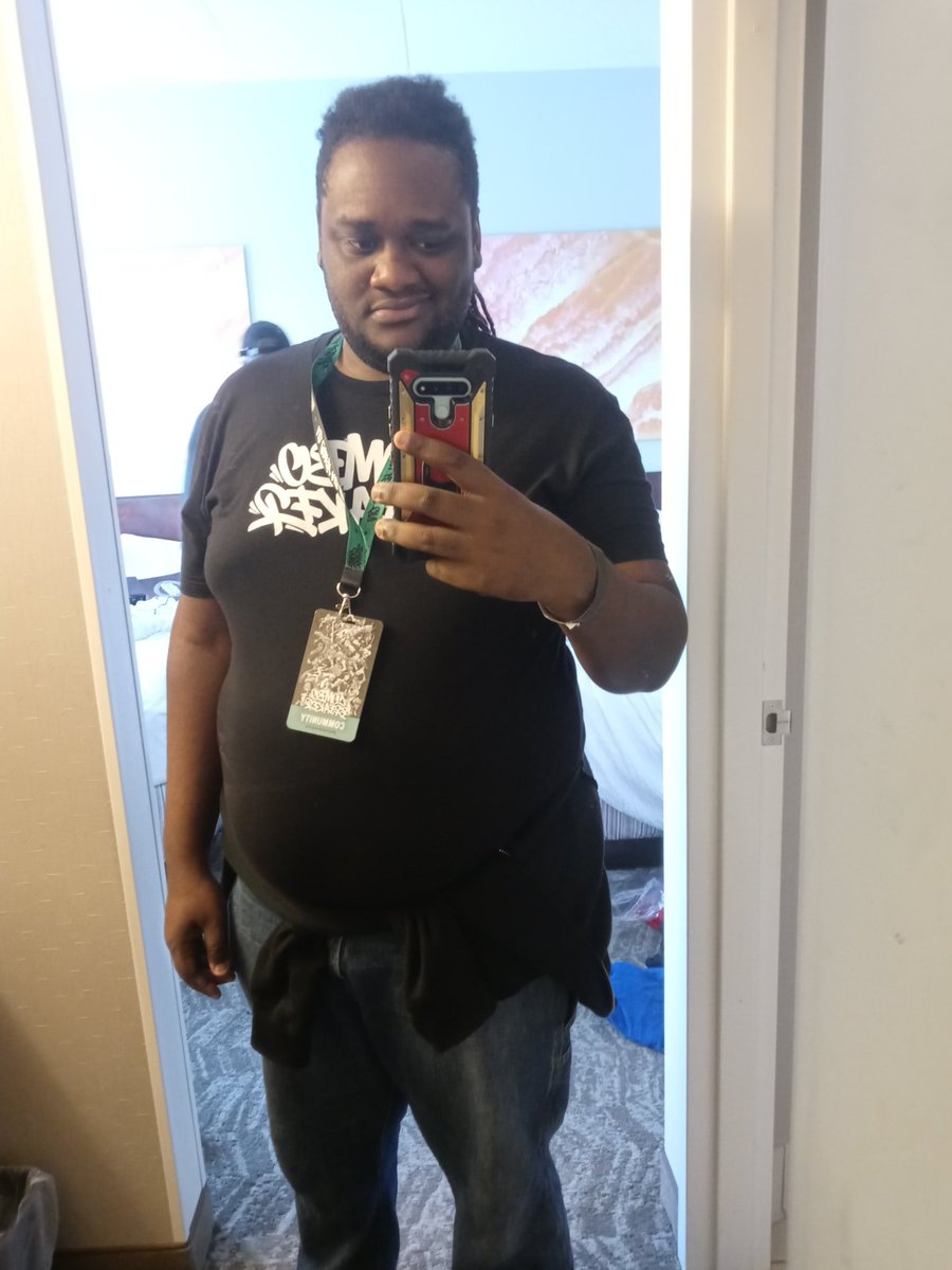 TekTheFallen's tweet photo. 1st day of #CB2002 was π₯π₯π₯π₯!!!! Time to see what day 2 got in store! Oh yeah, Combo Breaker swag is now complete lol https://t.co/zZ9lk23ATS