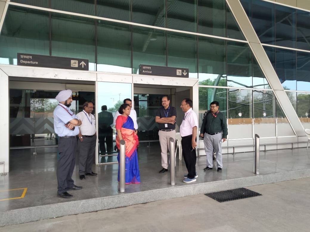 hephsyyy's tweet image. Quick-Safe Accessibility for Unlocking Opportunities.. Thank You for the facilitation and discussion. #HELIPORTS #CivilAviation #AerialMobility #MOCA #UrbanMobility