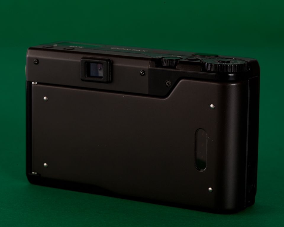 LCEGuildford's tweet photo. One, Two, T3 and it's gone!

This little beauty was only on the website for a few minutes before it was sold!

Keep your eyes peeled on our secondhand section because we have a lot of cool stuff coming into our hands very soon!

#lce #lceguildford #contax #contaxt3 https://t.co/ZpYFBbfCgJ