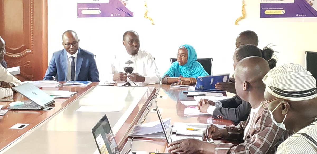 falher3's tweet photo. Sensibilisation et formation des utilisateurs de la base de données #géo_référencées des #OSC du #TCHAD à N'Djamena en présence de la #SPONGHA #DAPEC et la participation d’une vingtaine des parties prenantes. https://t.co/c9iHxmV2LS