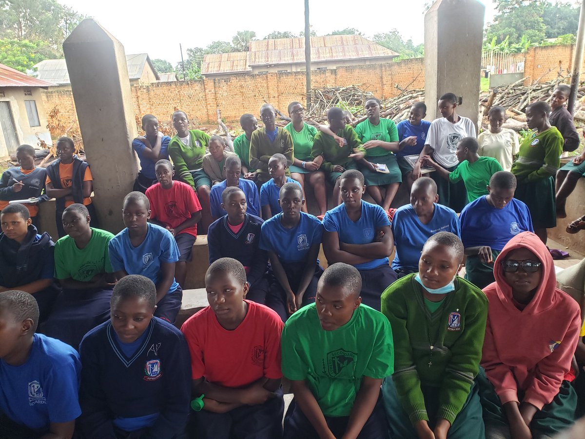 Jayash256's tweet photo. We raise awareness about menstruation among girls at Luweero SS. #MHDay2022 #MenstrualHygieneDay https://t.co/OgSgTLNMrg