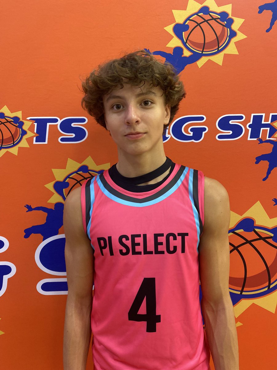 #BigShots #NCMemorialClassic 

15U 

PI Select - 74 
2 Colin Behney 20 
3 Sutton Cooper 19 
4 Connor Hart 15 

Carolina Swarm - 72 
2 Elijah Newsome 27