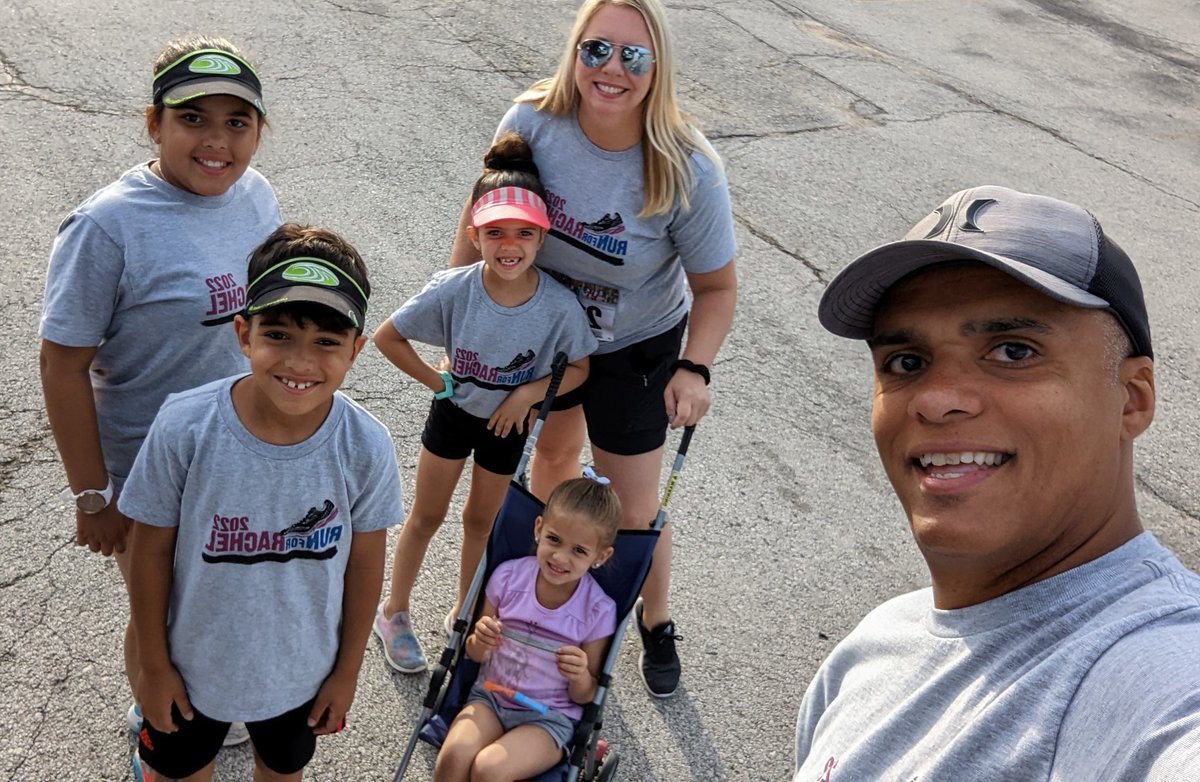 dashaun's tweet photo. It's race day at our house! #RunForRachel https://t.co/cXjusUZY4K