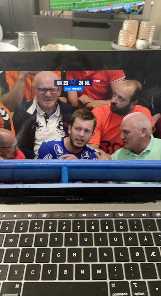 God å se du får deg nye venner på tur😂🤩Kampens høydepunkt <a href="/LarsSHamre/">Lars Sigve Hamre</a> 😂